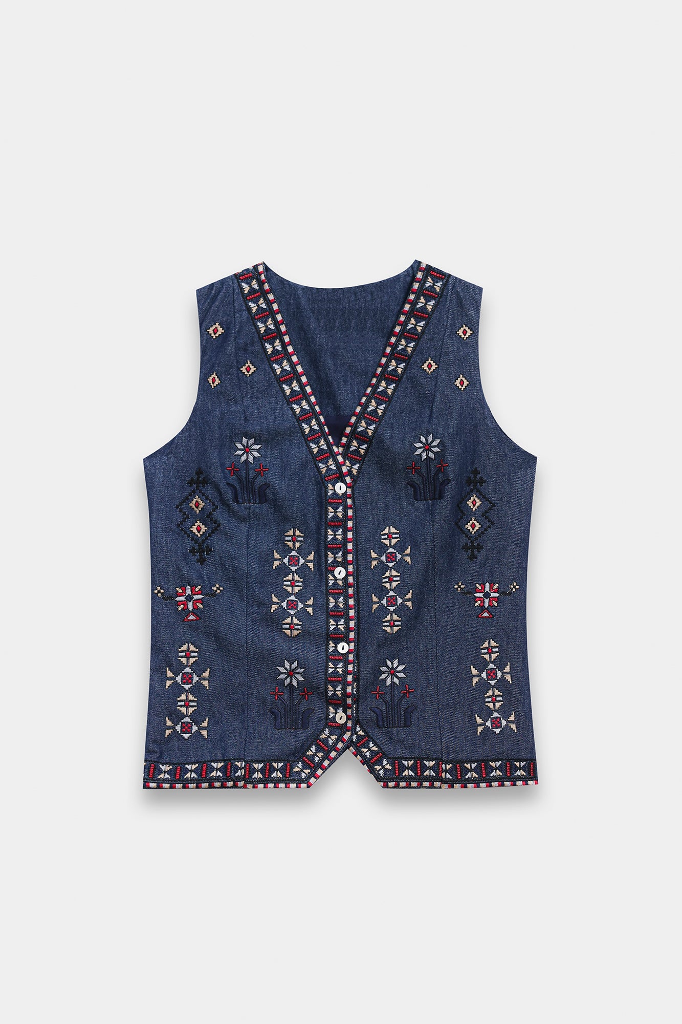 EMBROIDERED TOP (E1022/101/621)