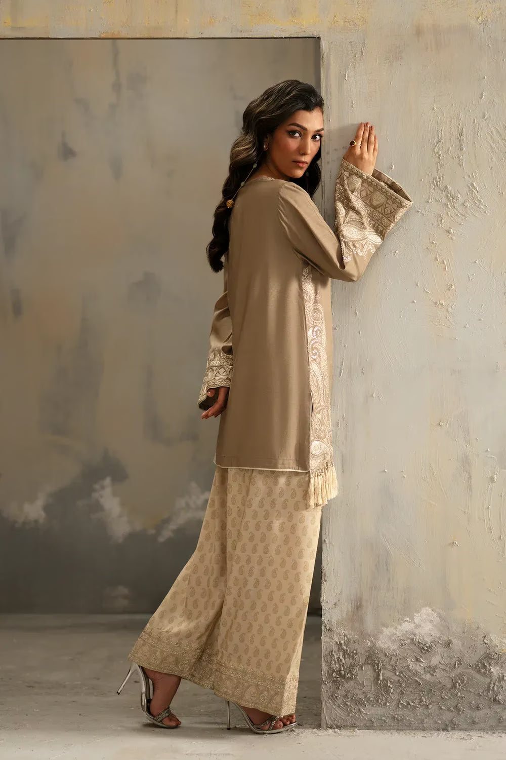 Boutique Collection SS '26 Drop III - EMBROIDERED SUIT | E1052/104/808