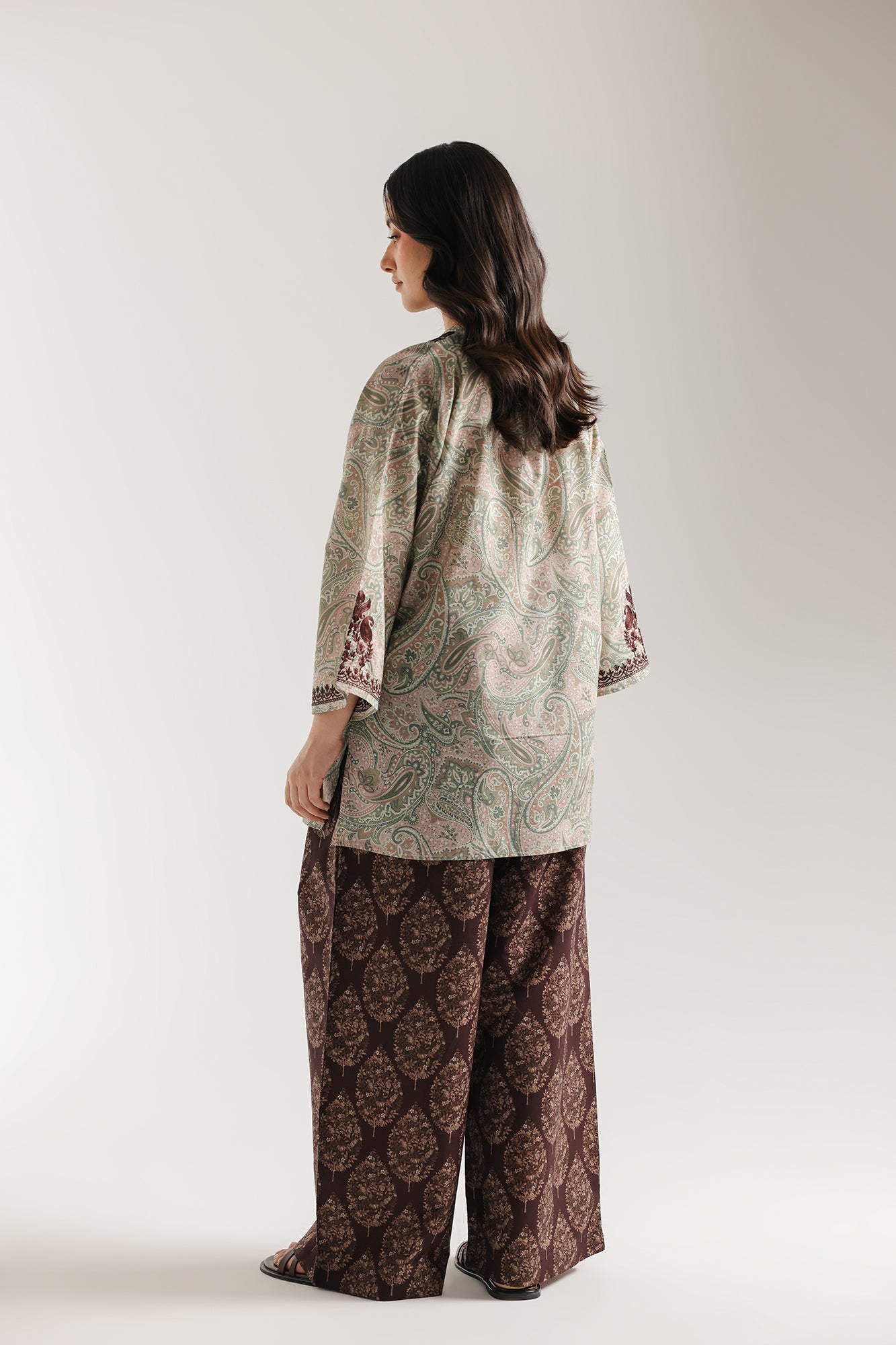 EMBROIDERED DRESS (E7531/102/326)