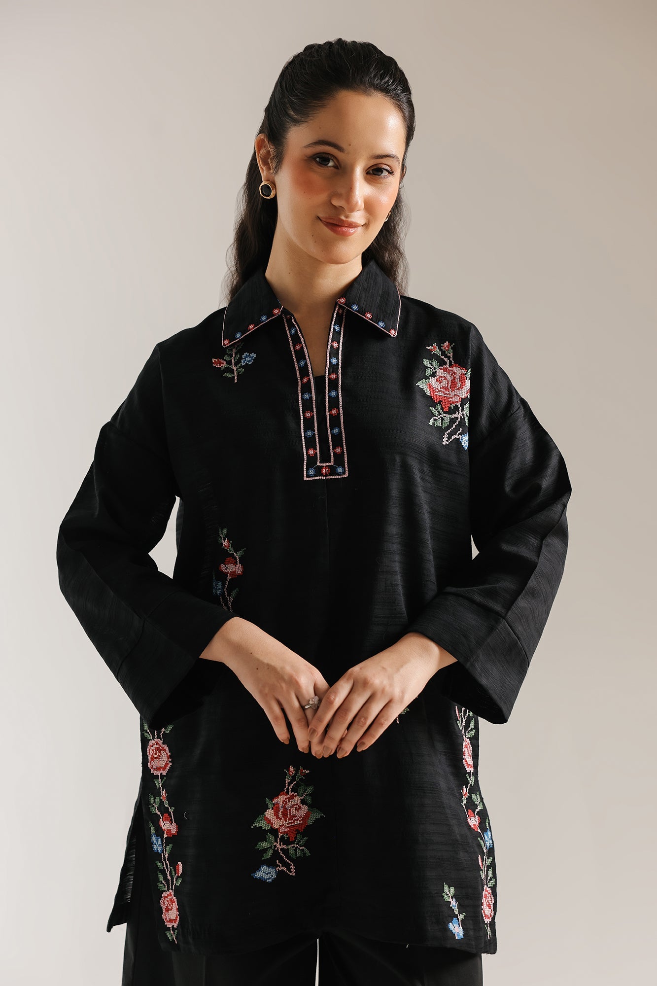 EMBROIDERED KURTI (E7921/102/902)