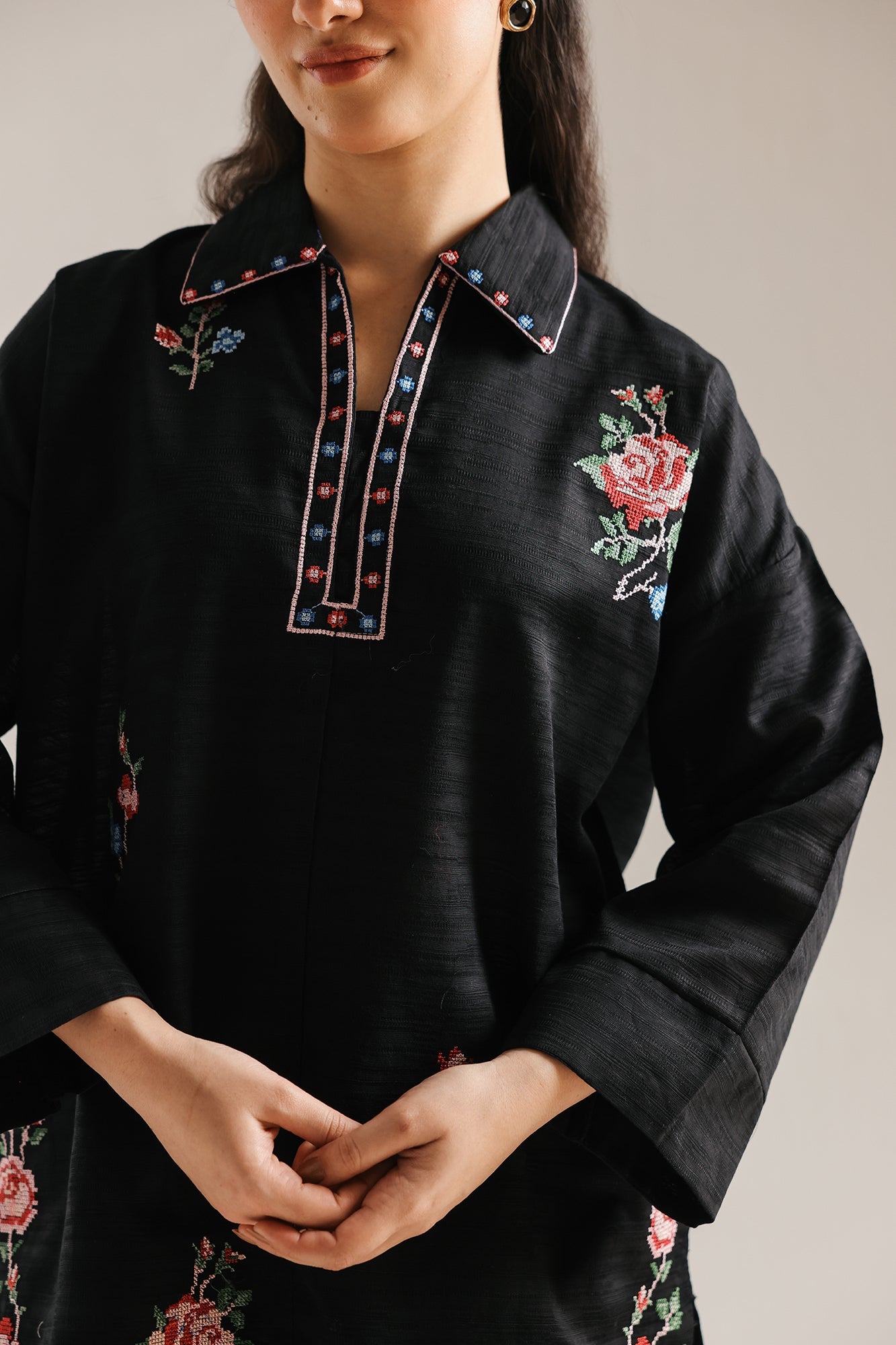 EMBROIDERED KURTI (E7921/102/902)